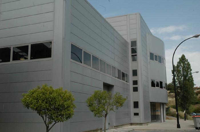 Vista lateral del Edificio de Ingeniería Química y Ciencia y Tecnología de los Alimentos