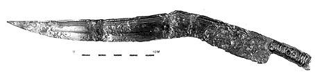 Gran cuchillo de un filo -quizá sacrificial- procedente de una posible cueva-santuario del Montgó en Denia (Alicante). Museo Arqueológico Nacional.