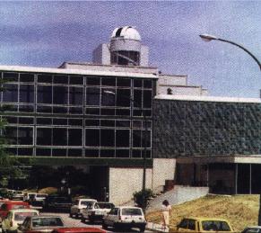 Exterior del observatorio en 1989