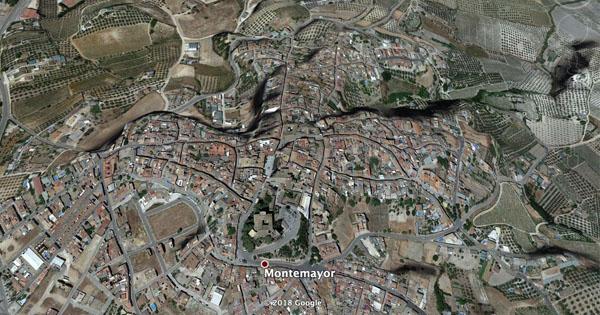 Vista área del casco urbano de Montemayor y su topografía