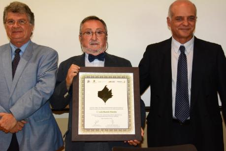 Acto de adhesión  de la Facultad de Medicina de la UAM al Movimiento Hipocrático Internacional