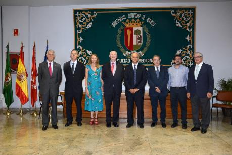 1ª Lección conmemorativa José María Segovia de Arana: «Un brevísimo viaje por el oficio de médico en el siglo XXI». Prof. Francisco Javier Laso Guzmán.