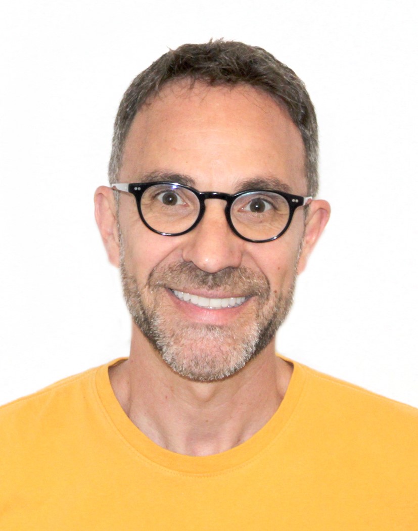 César Plaza de Carlos