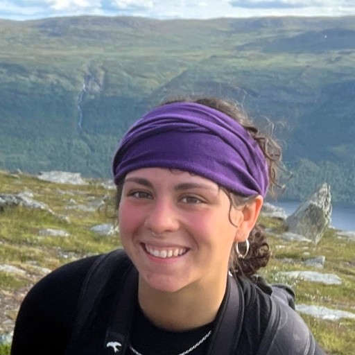 Fotografía de la investigadora Mar del Pino Dohijo.