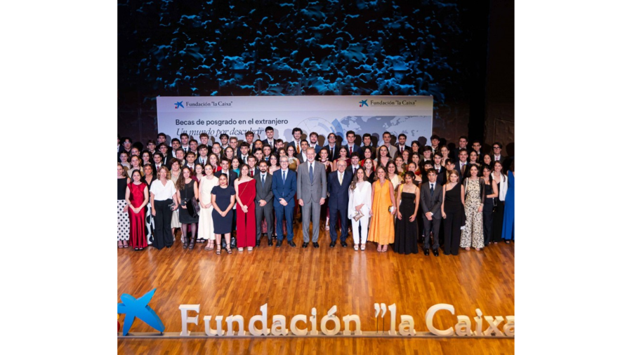 Ceremonia de entrega de la 44ª edición de las becas de posgrado en el extranjero de la Fundación “la Caixa”