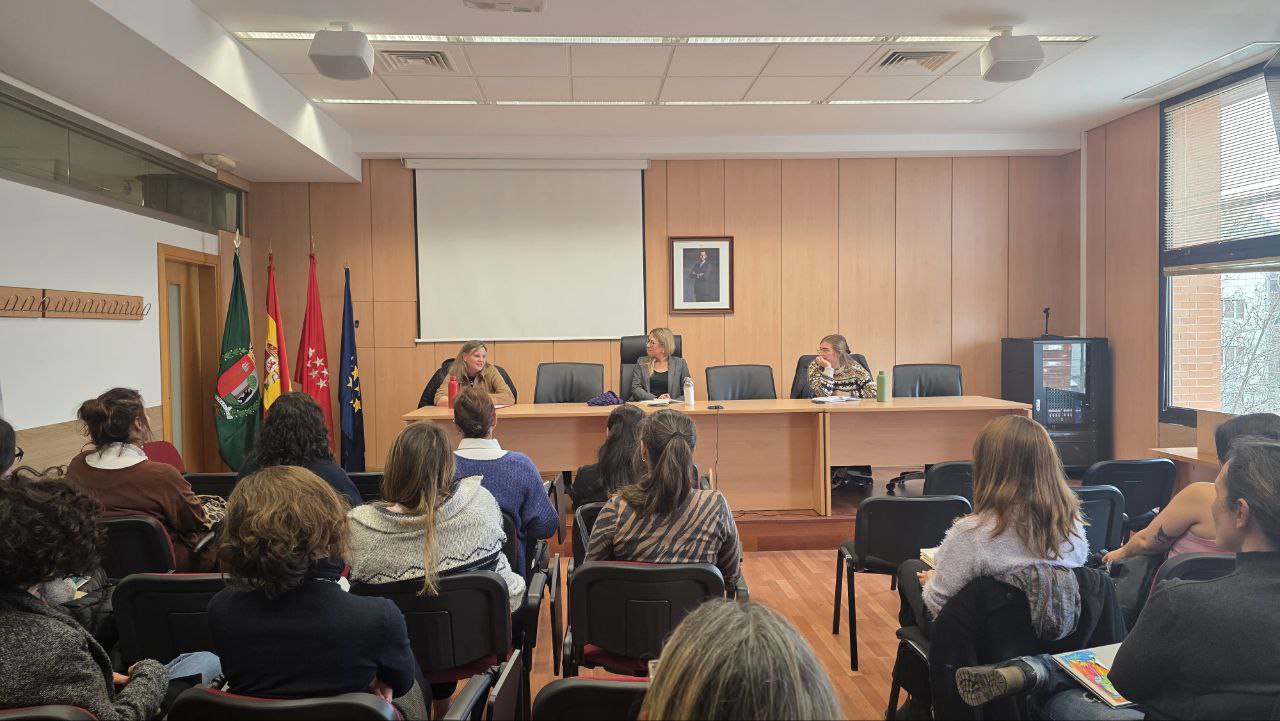 Foto del acto con motivo del 8M en la Facultad de Derecho UAM