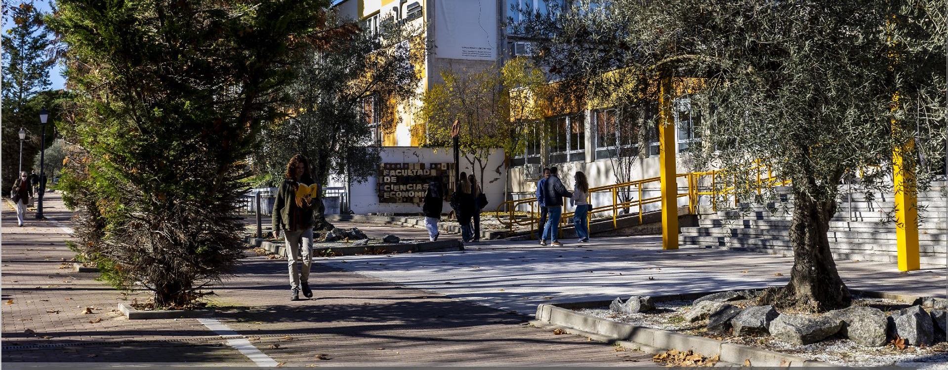 Vista del paseo de la UAM
