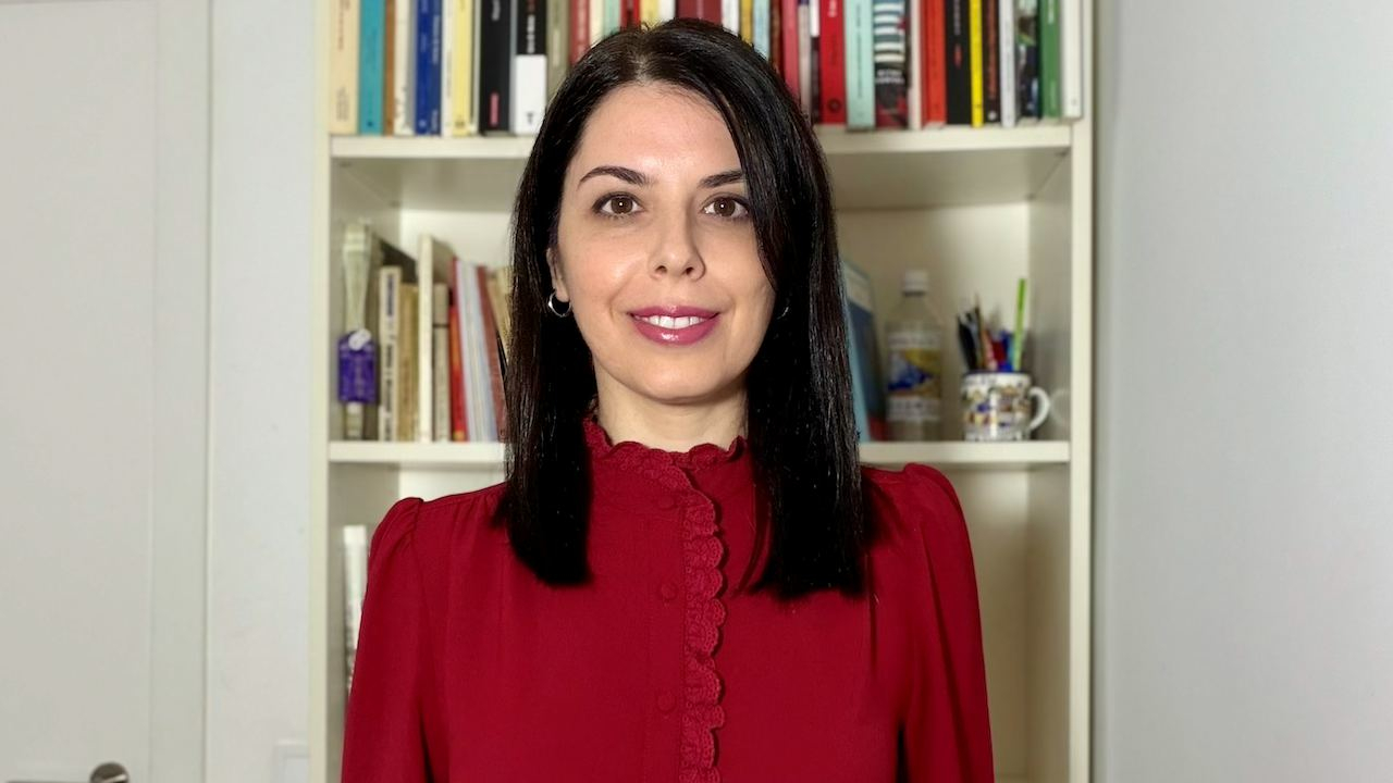 Nuestra compañera Mónica García Fernández recibe el premio de investigación Julián Marías