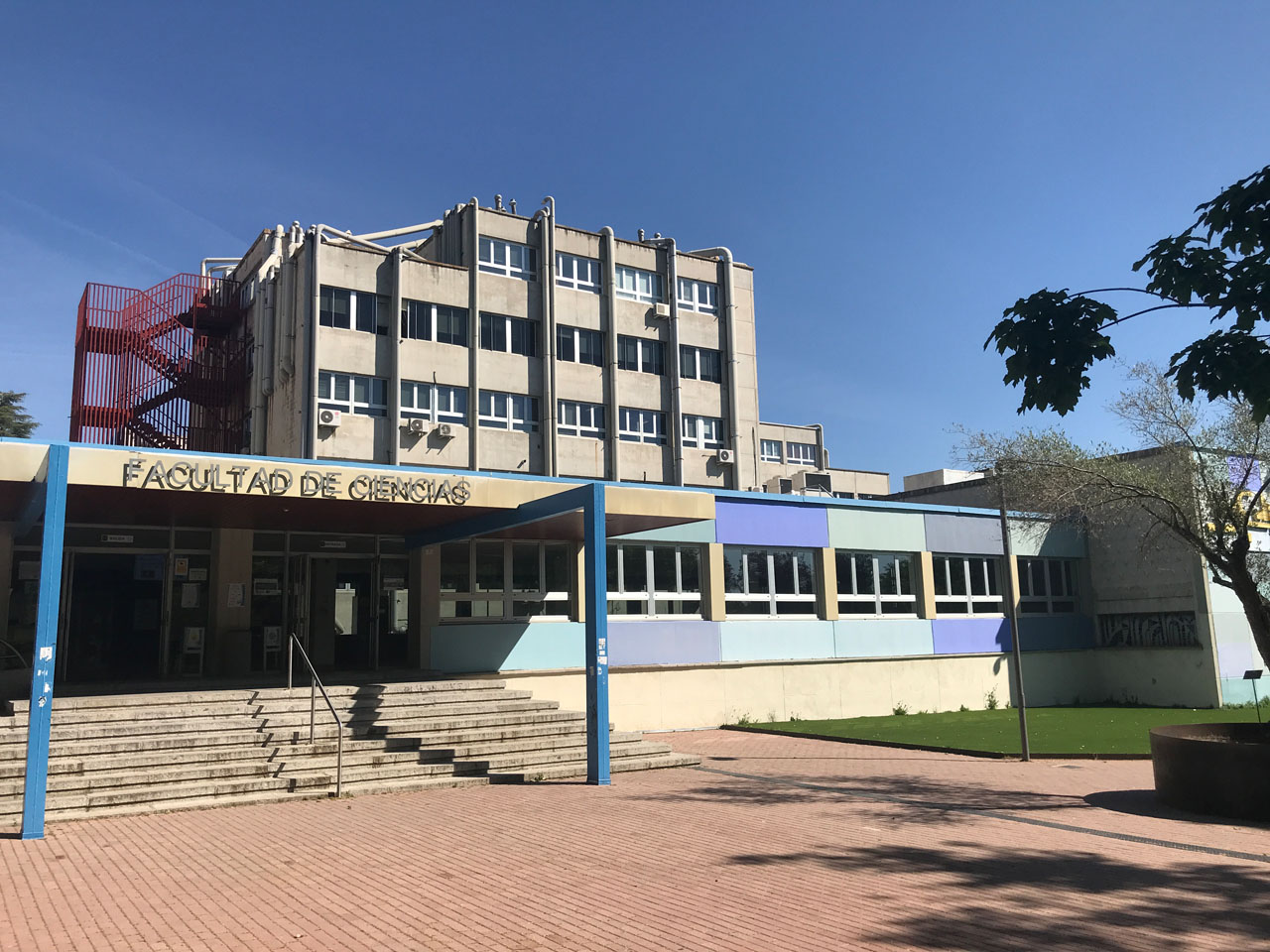 Sede de Cantoblanco-Edificio de Ciencias