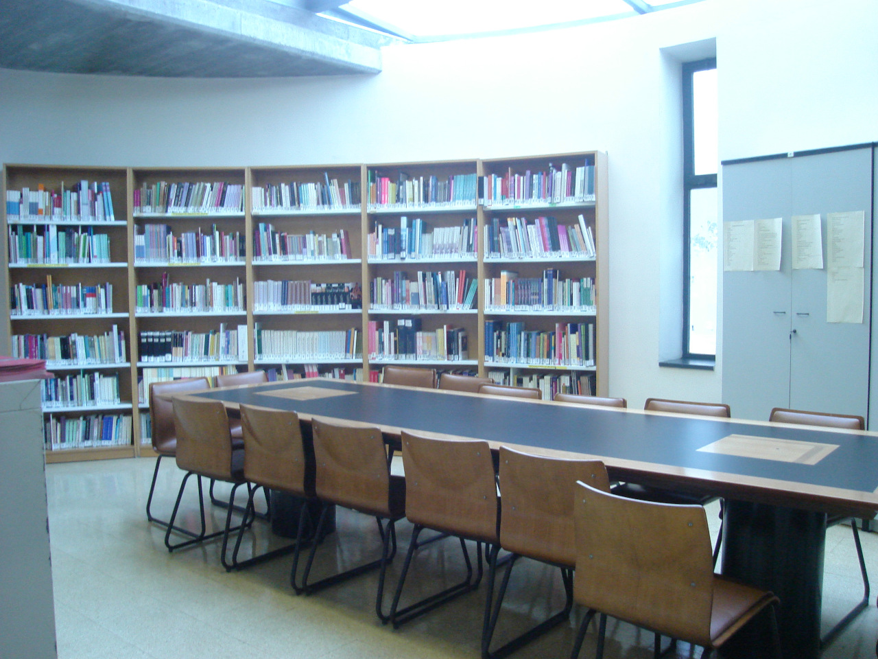 biblioteca