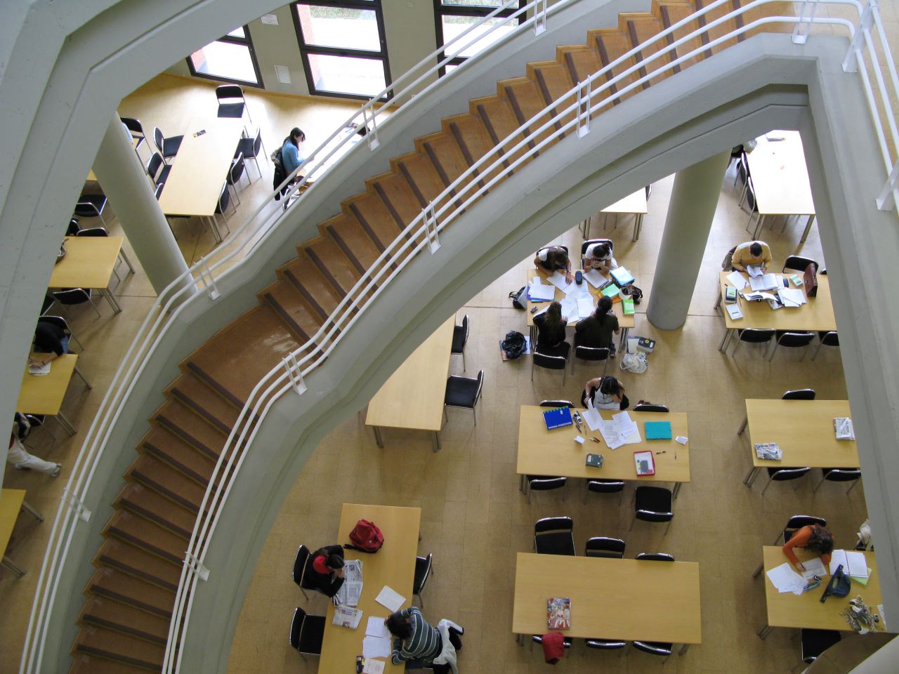 Biblioguías de la Biblioteca de Derecho UAM