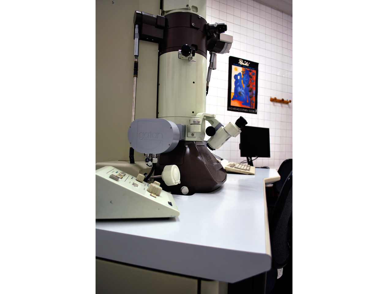 Microscopio Electrónico de Transmisión JEOL JEM 1010