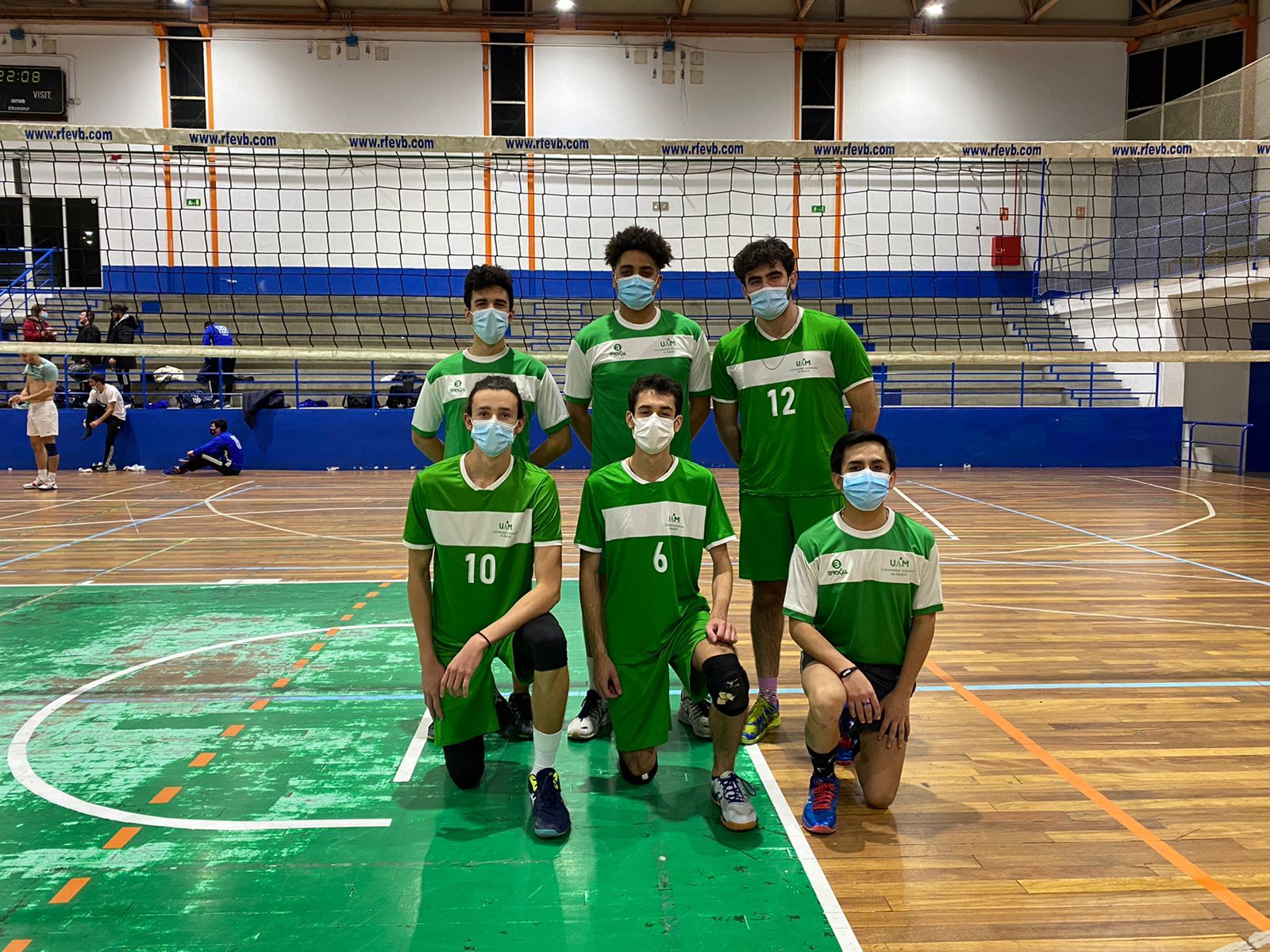 Foto de los jugadores del equipo de voleibol masculino UAM. Temporada 2021-2022