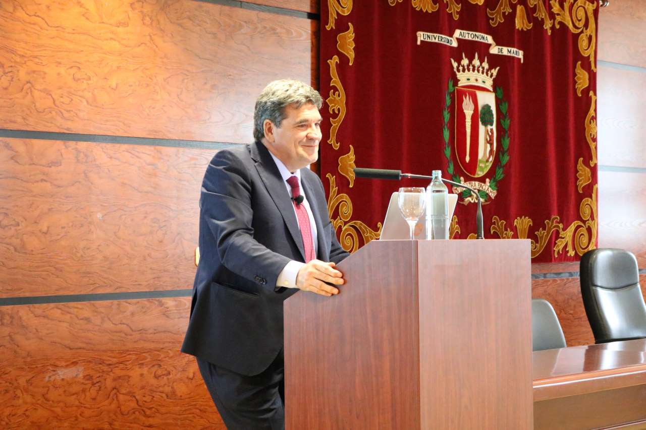 El ministro José Luis Escrivá en un momento de su intervención