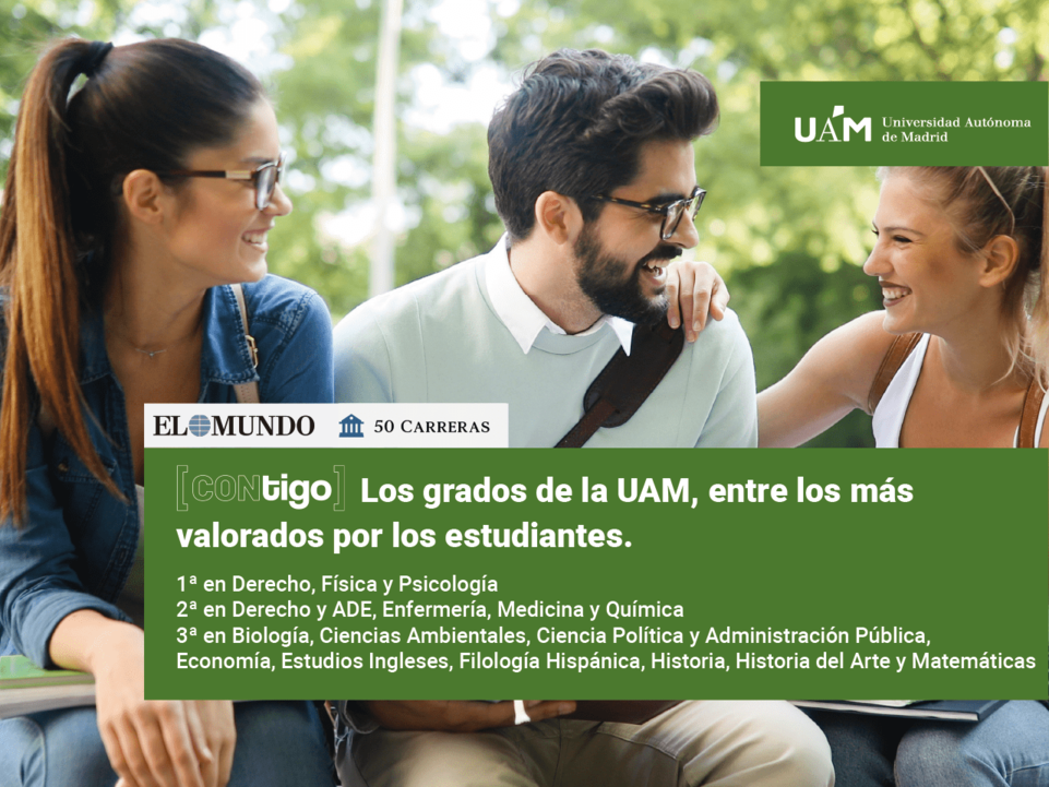 Estudiantes conversando en un entorno verde. La Universidad Autónoma de Madrid figura entre las cinco mejores universidades de España para cursar estudios de Grado. / UAM