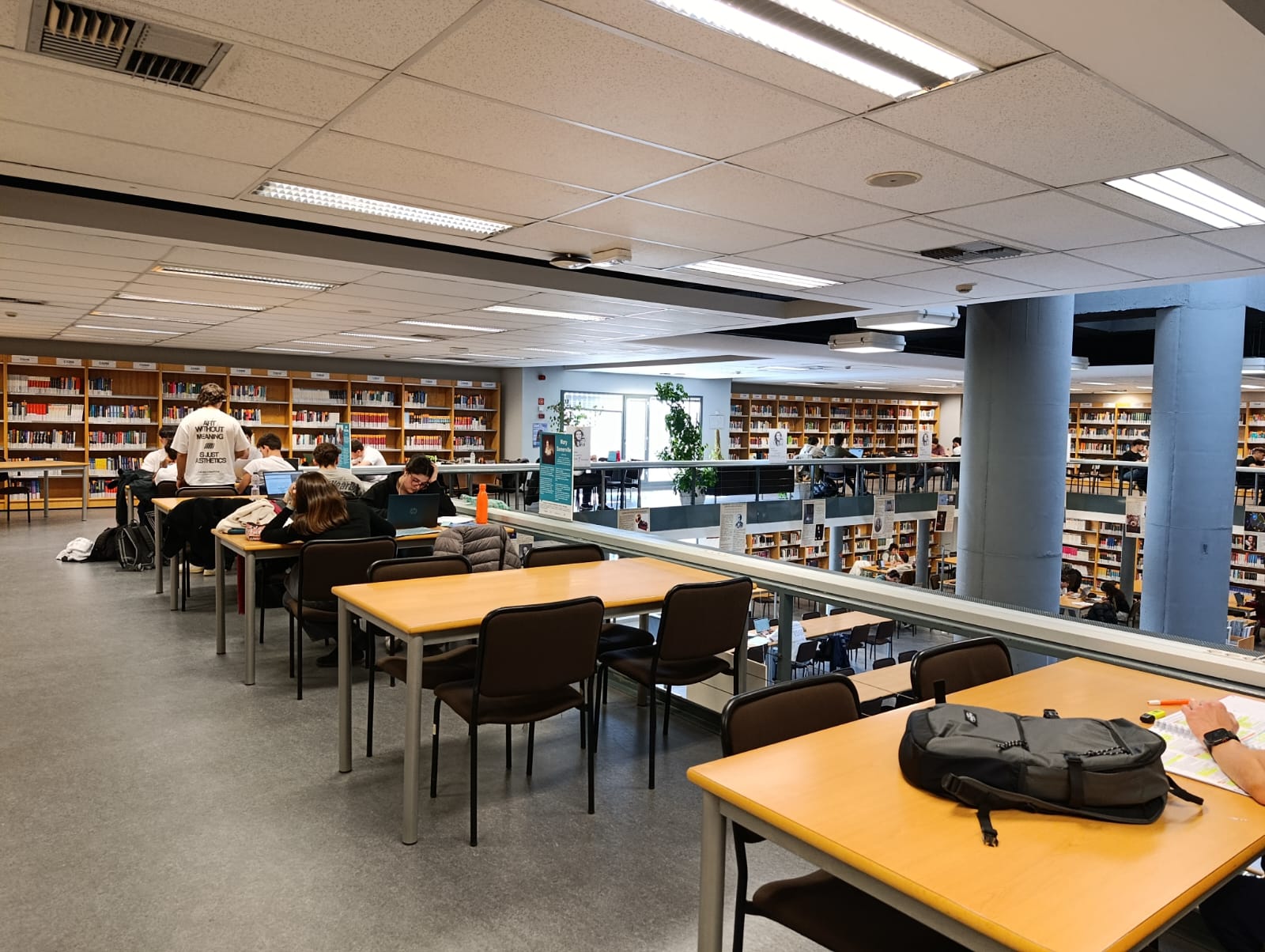 Imagen de la Planta segunda de la biblioteca