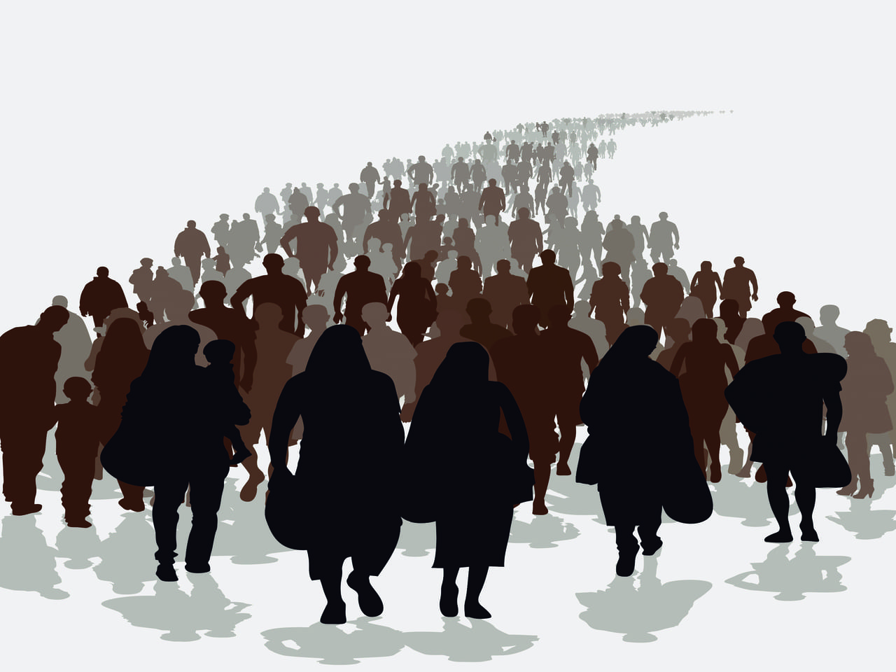 multitud caminando
