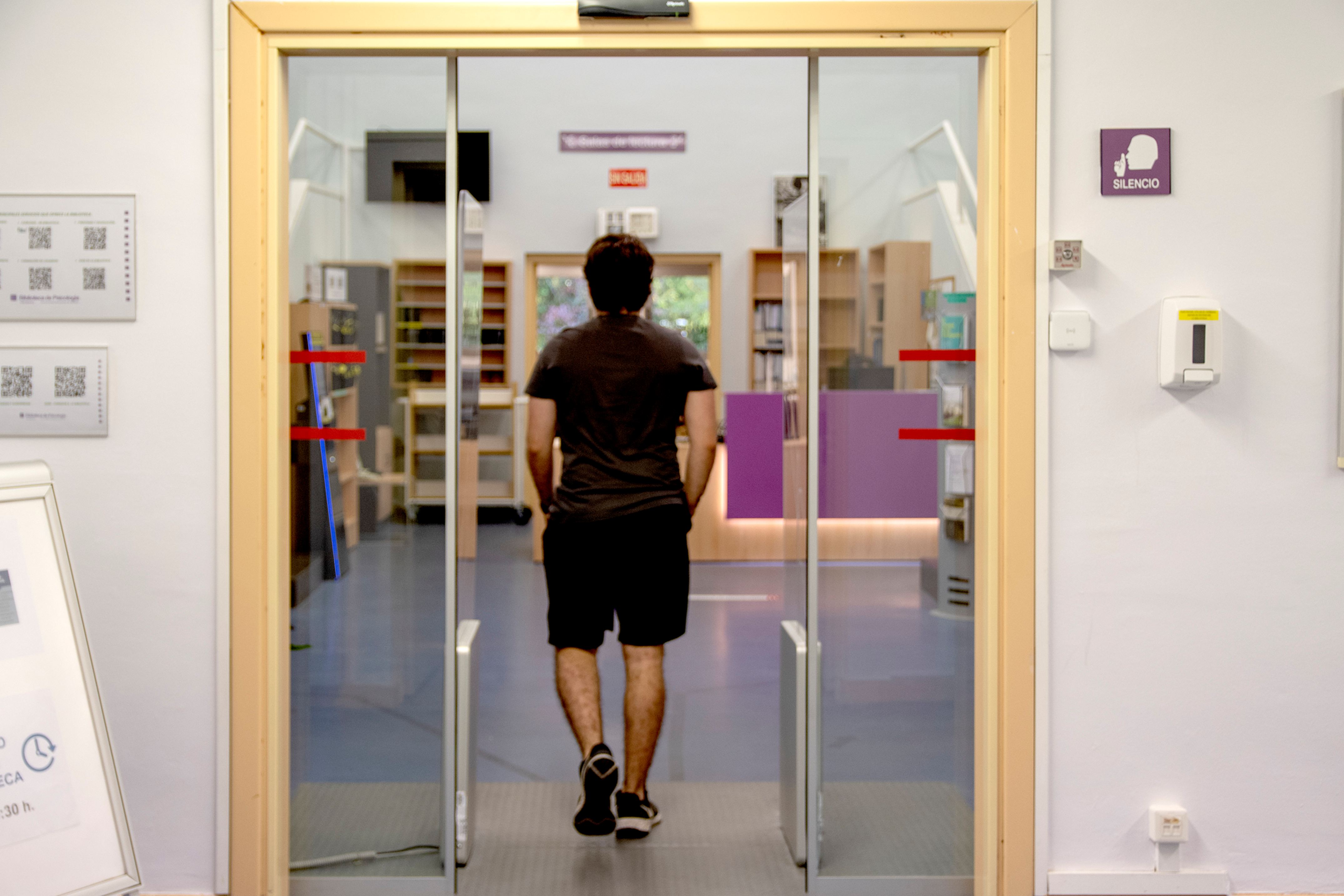 Visita guiada a la Biblioteca de Psicología UAM
