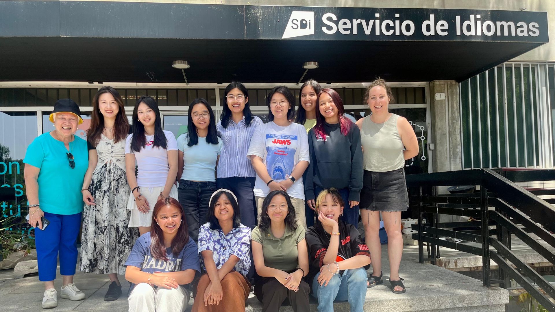 Visita de estudiantes filipinas por el curso 