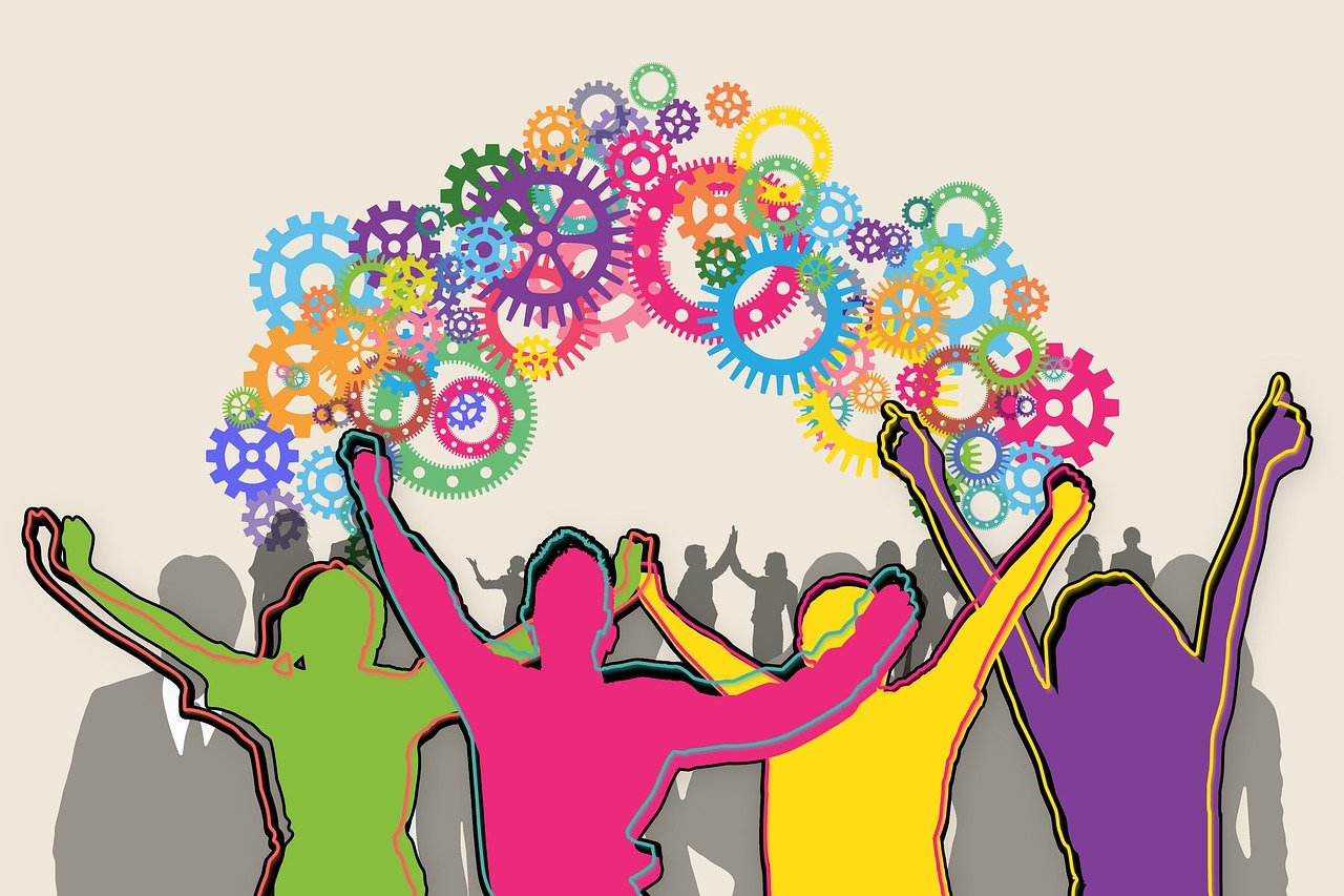 La inteligencia colectiva florece cuando las personas se conectan y colaboran más allá de la tecnología / Geralt en Pixabay (pixabay.com/es/illustrations/collaboration-7563950)