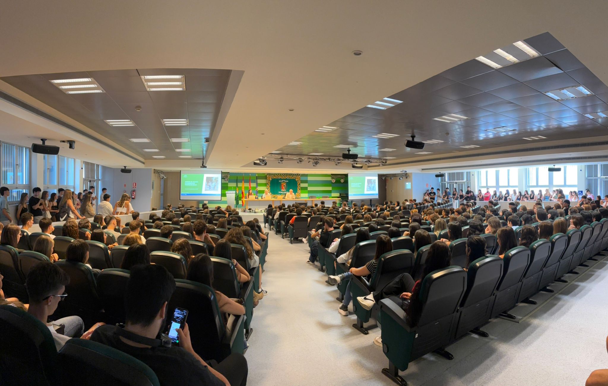 Jornada de acogida estudiante de primero
