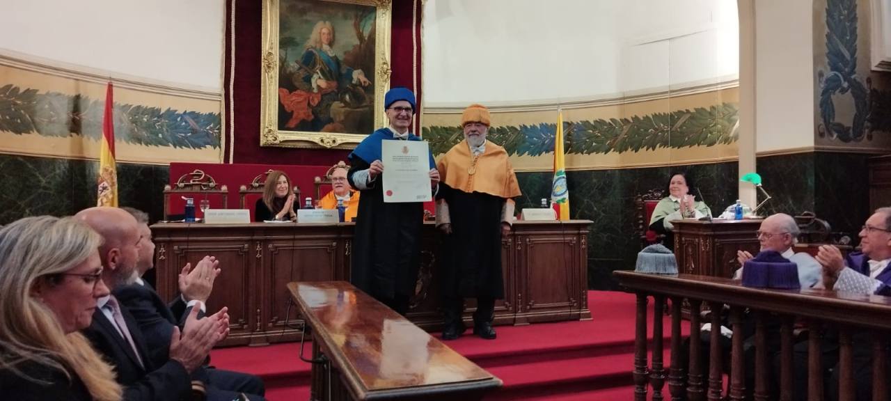 José Antonio López Guerrero durante el acto de investidura