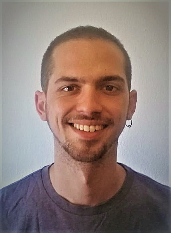 Primer plano de Álvaro Puyo