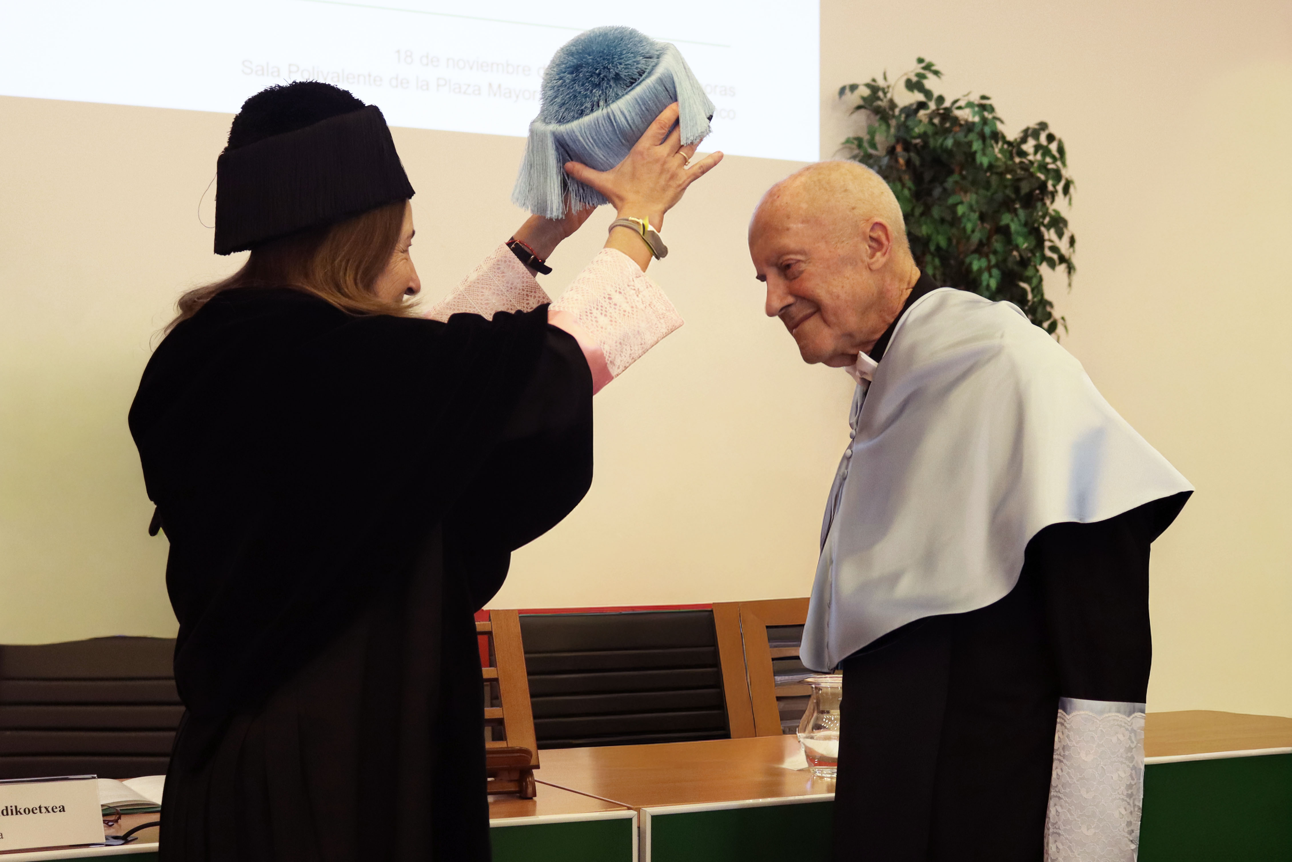 Acto de investidura de lord Norman Foster como doctor ‘honoris causa’ por la UAM