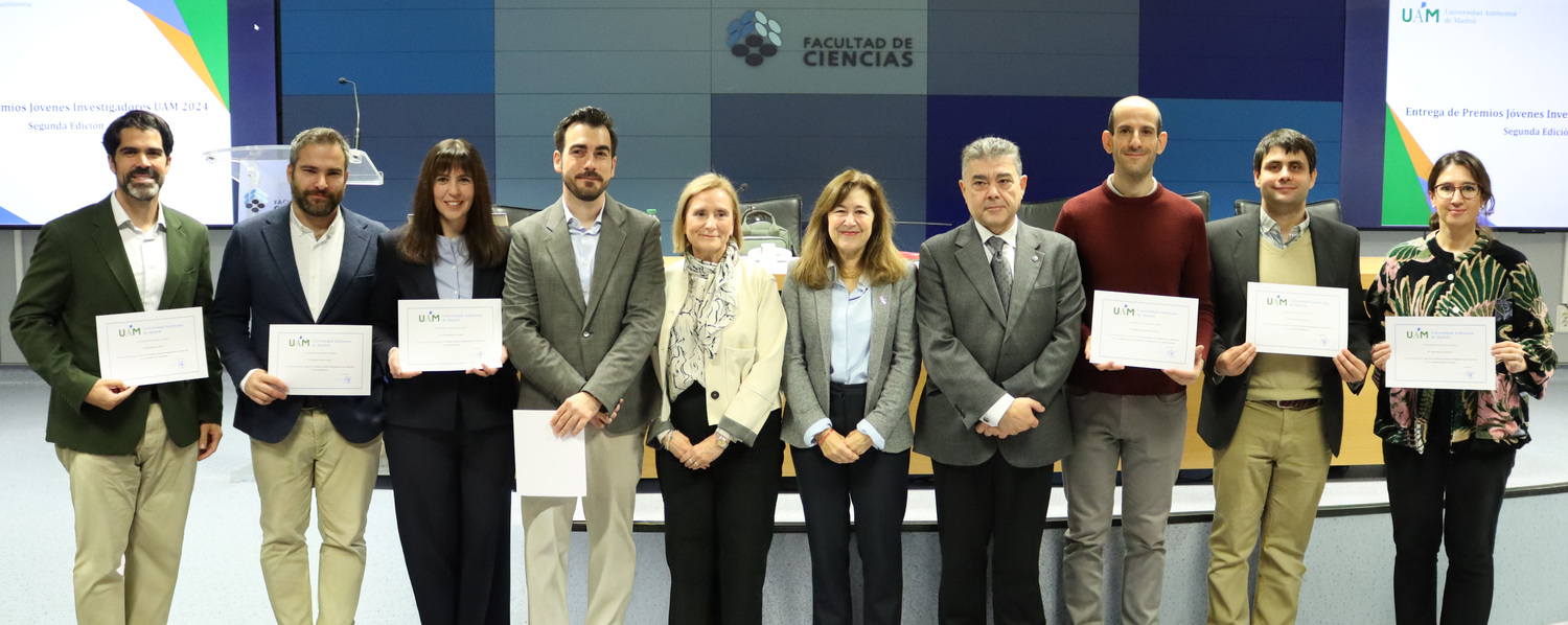 Acto de entrega de diplomas a los galardonados con el Premio a Jóvenes Investigadores e Investigadoras de la Universidad Autónoma de Madrid (UAM). / UAM