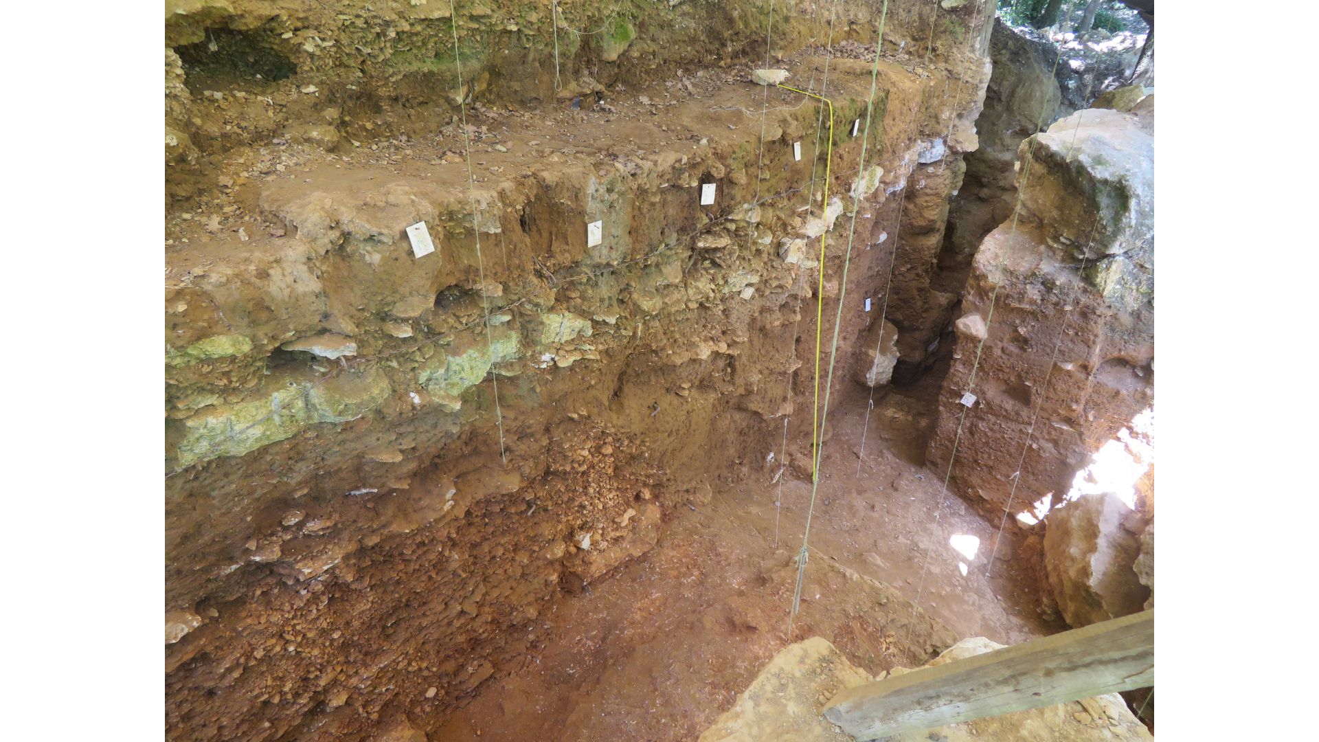 Secuencia del yacimiento de Abri du Maras  (Francia) / Marie-Hélène Moncel