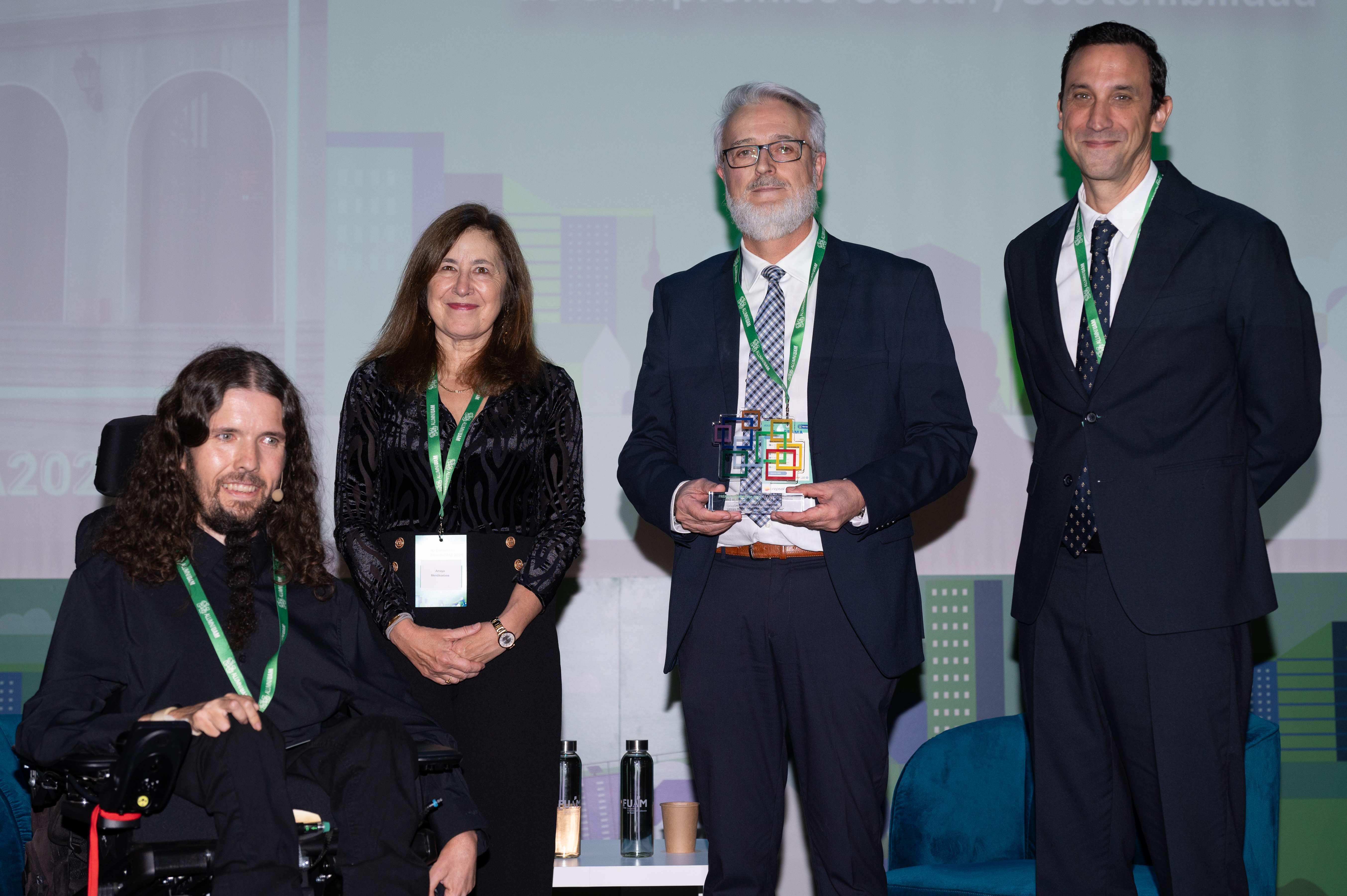 El CMU Juan Luis Vives Recibe el premio Alumni UAM 2025 en la categoría de Compromiso Social y Sostenibilidad.