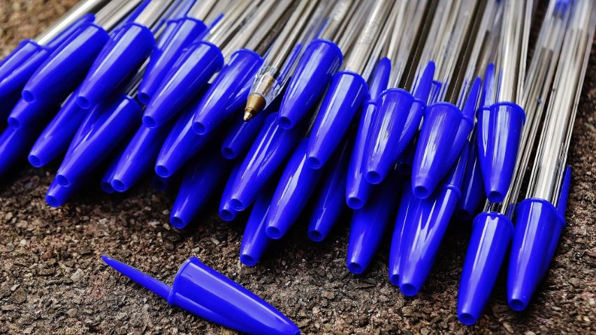 Concursos de creación en otros idiomas