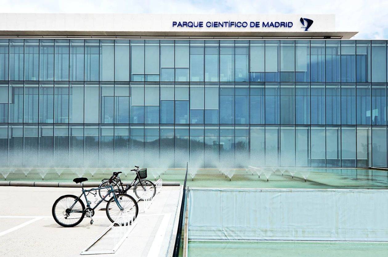 Imagen de la fachada del Parque Científico de Madrid.