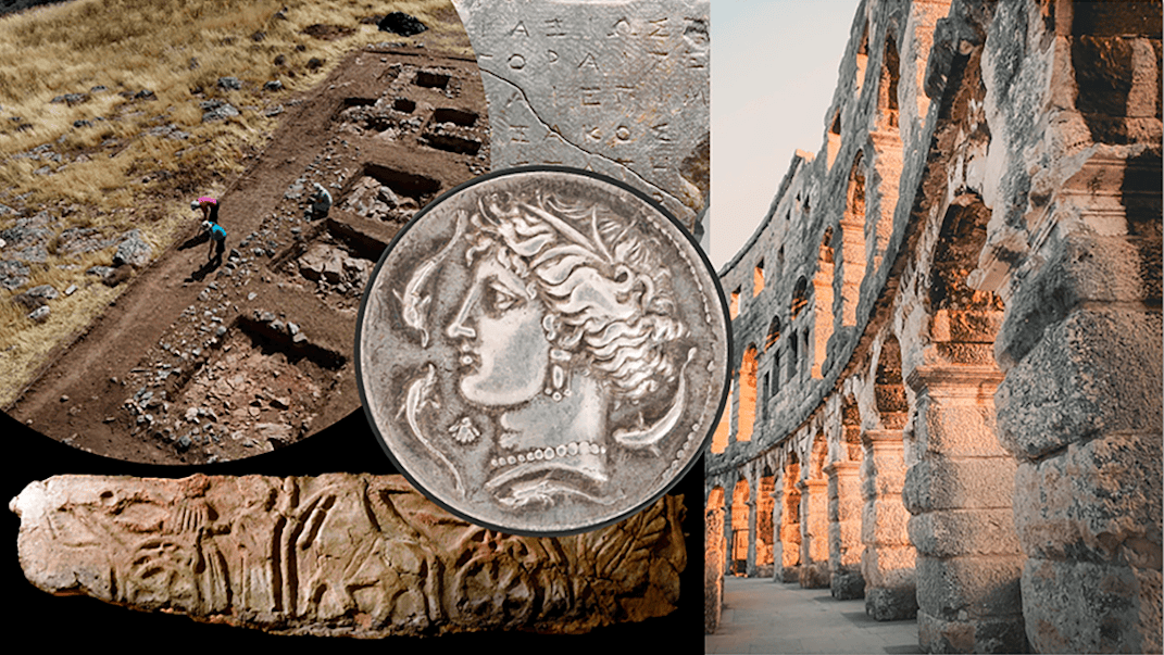 Collage arqueológico con una excavación, ruinas de un anfiteatro romano e inscripciones, destacando una moneda antigua en el centro.