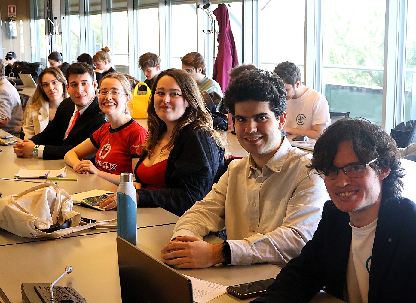 Adrián Vayas Gallego, derecha, junto al resto de los miembros de la nueva mesa de portavoces del CEUAM. / CEUAM