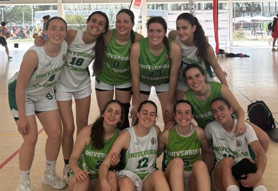 Foto de las jugadoras del equipo Baloncesto Femenino UAM. Curso 25-26