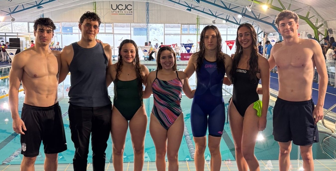 Nadadores CUM Natación