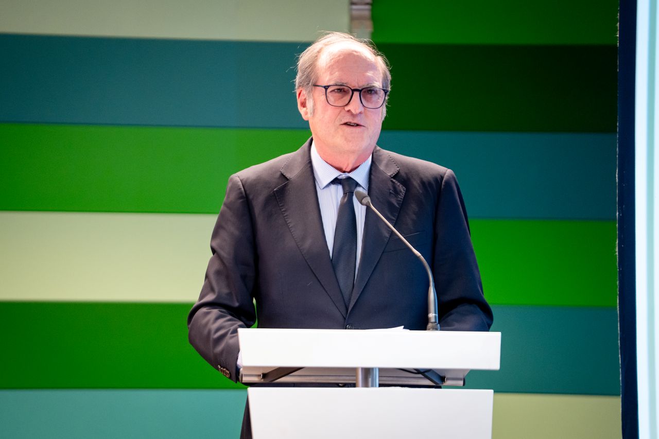 El rector Ángel Gabilondo (2002-2009)