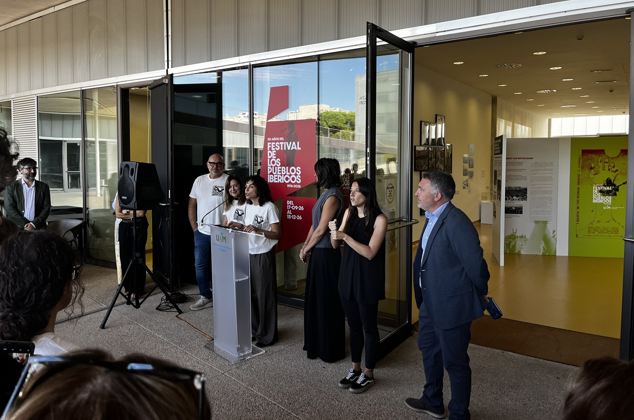 Imagen N_La UAM inaugura la exposición conmemorativa del 50 aniversario del Festival de los Pueblos Ibéricos